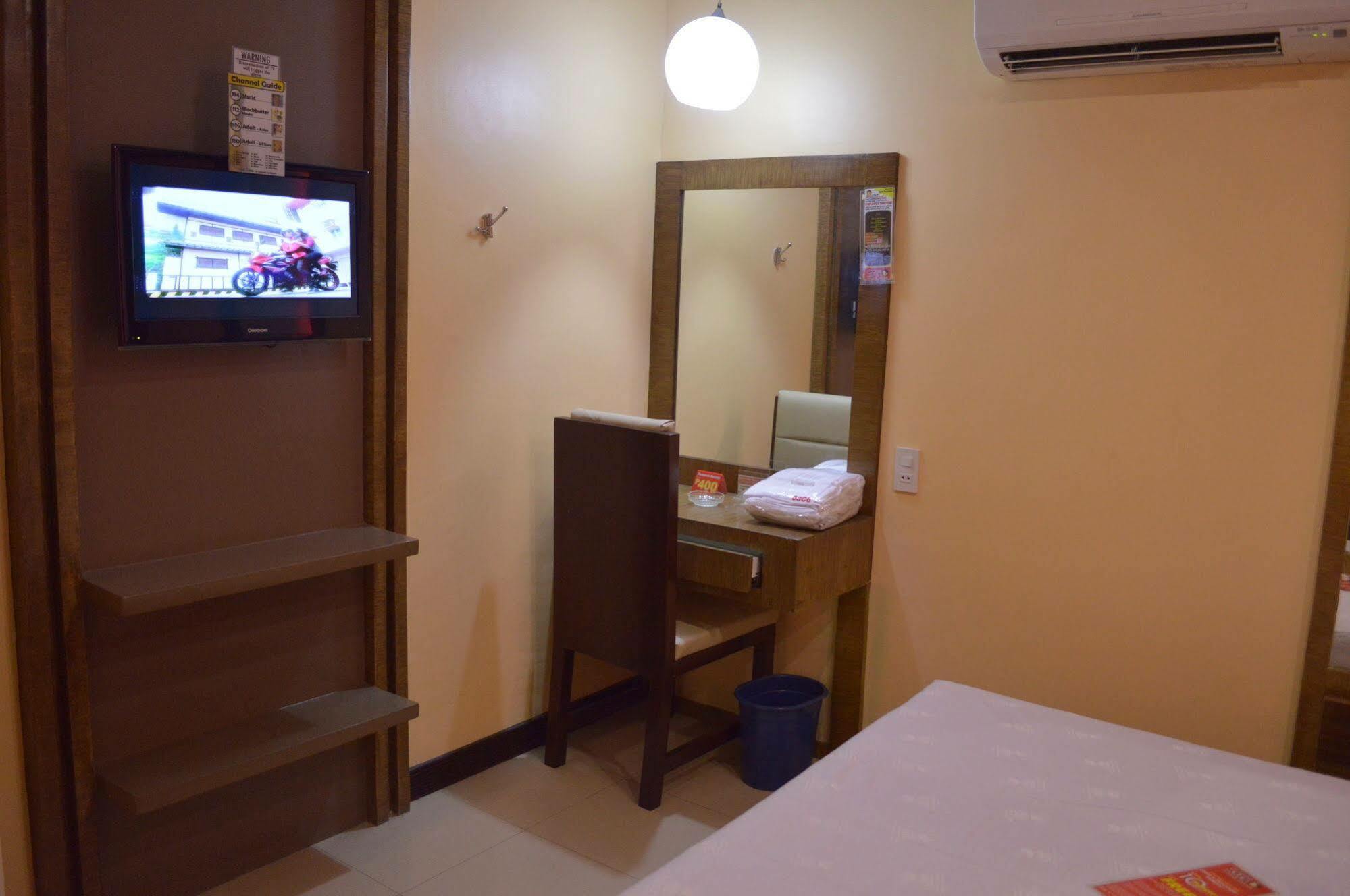 Hotel Sogo - Pasay Rotonda Luaran gambar