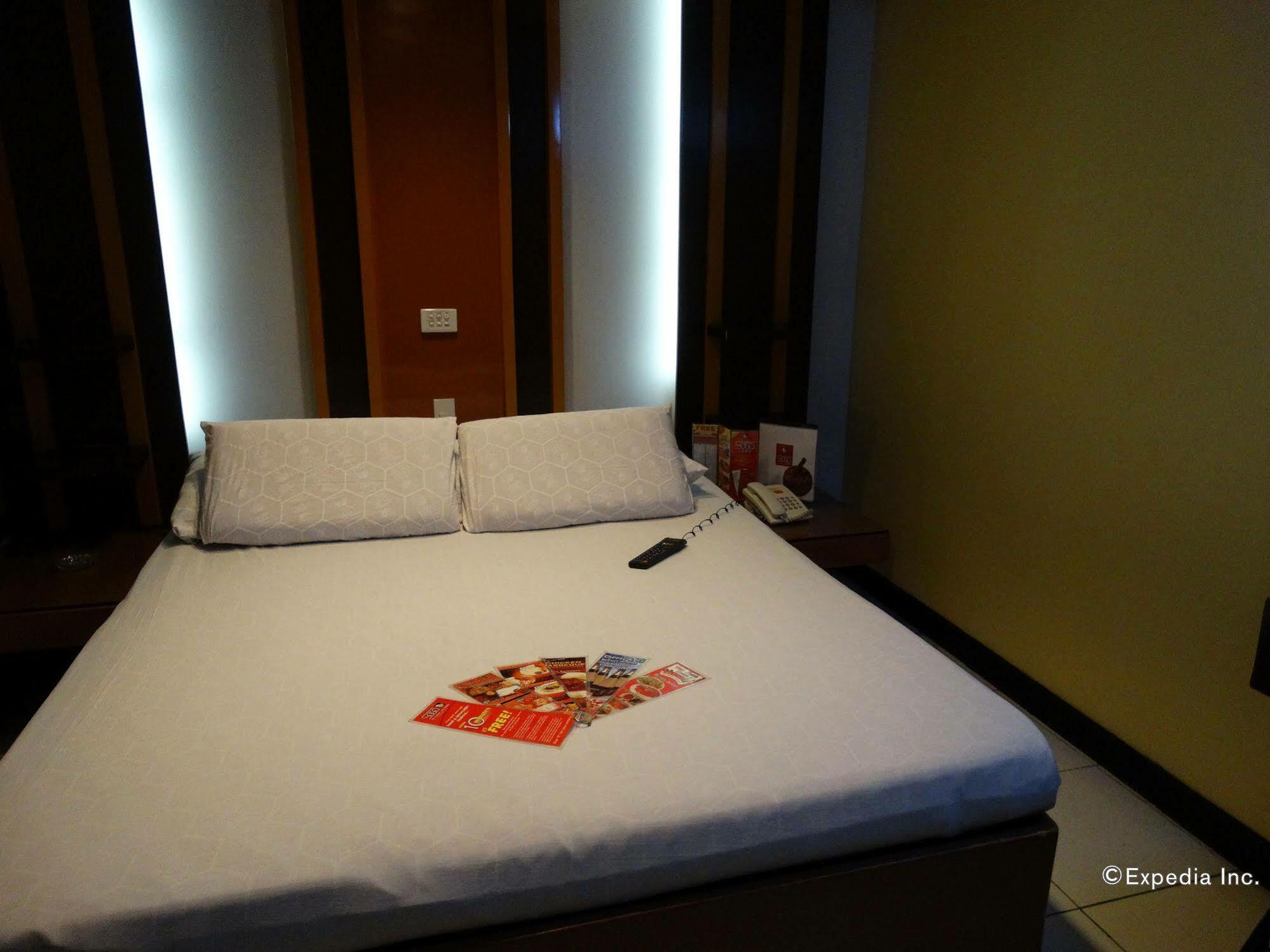 Hotel Sogo - Pasay Rotonda Luaran gambar